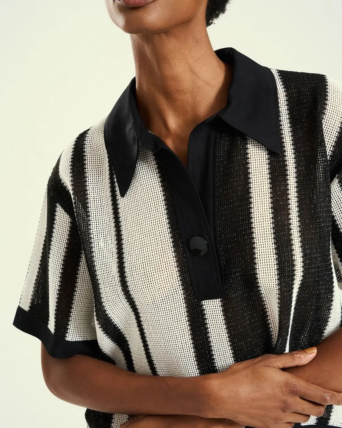Blusa Estampada Com Gola Open