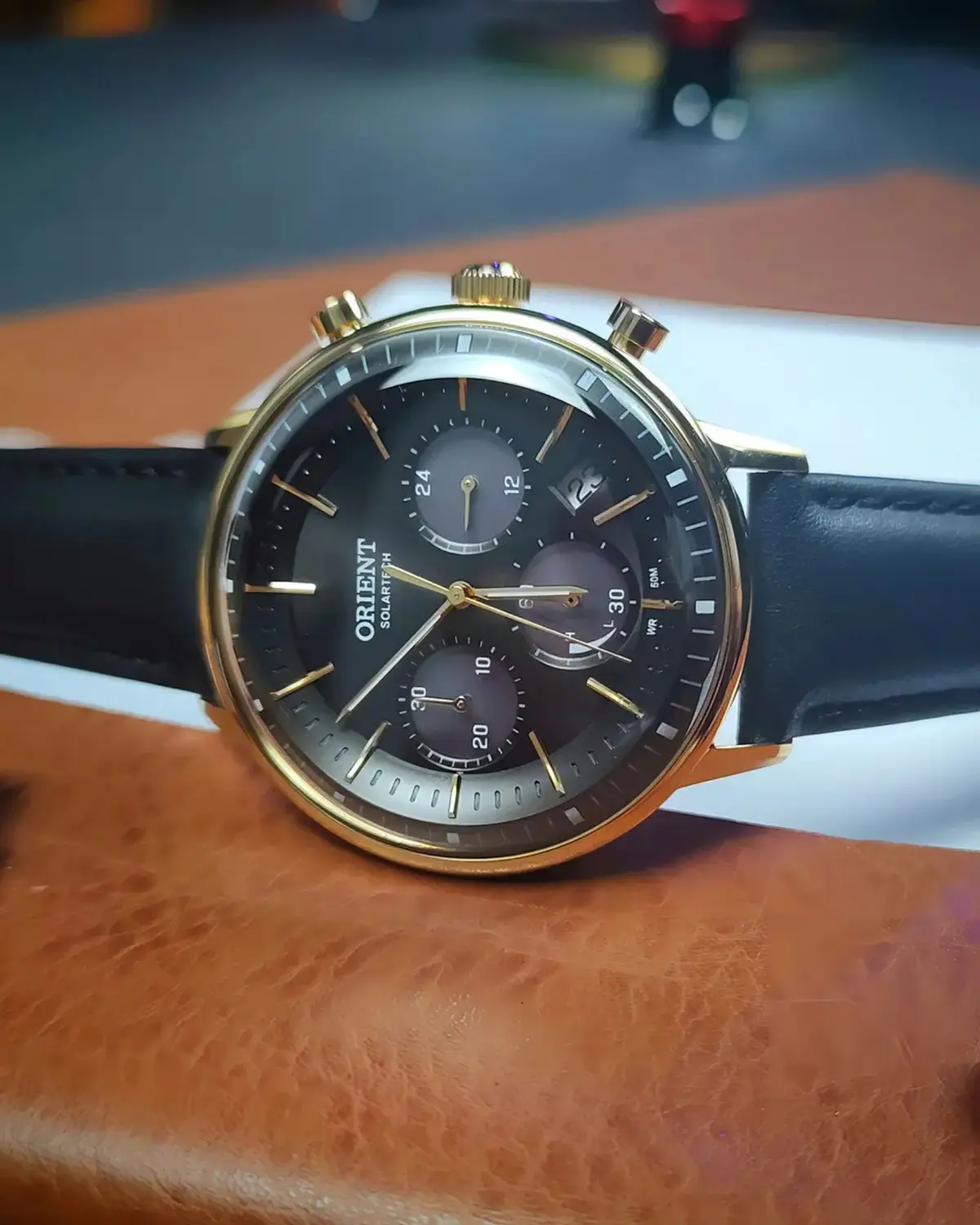 Relógio Orient Neo Vintage Masculino Cronógrafo Dourado