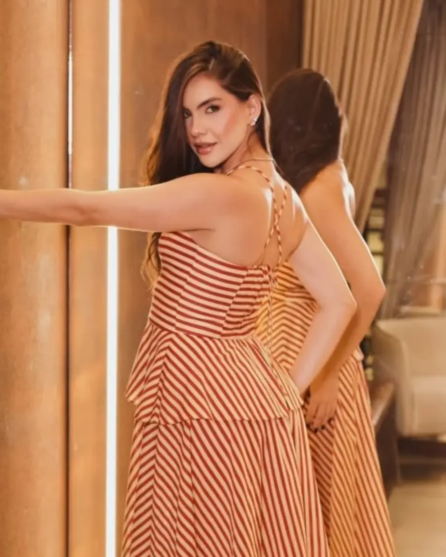 Vestido Cropped Dress To