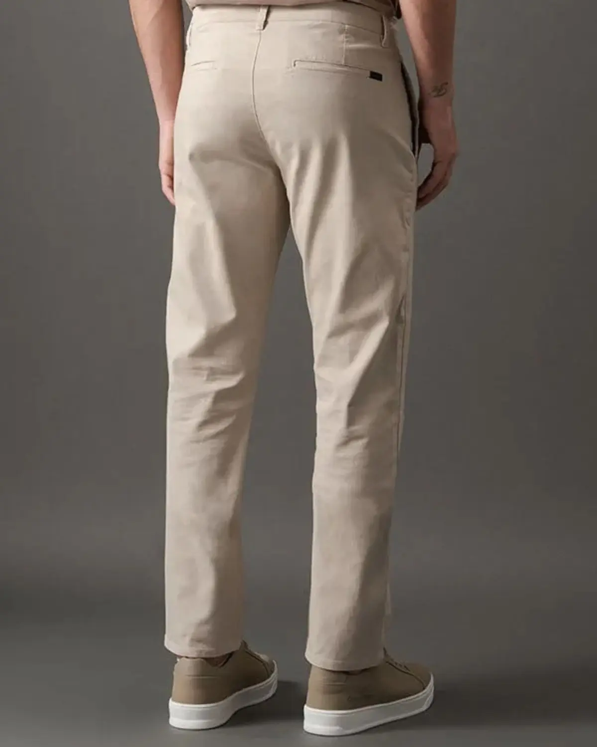 Calça Chino Slim Ckj